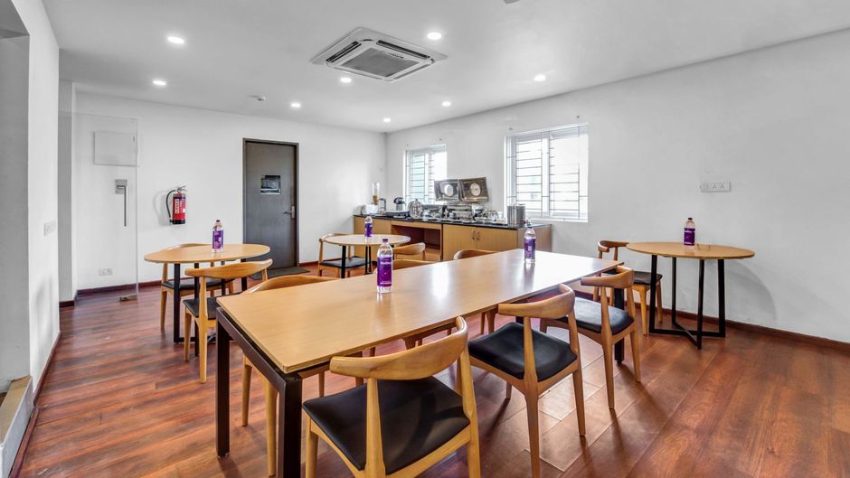 UPAR Hotels Thoraipakkam, OMR Restaurant