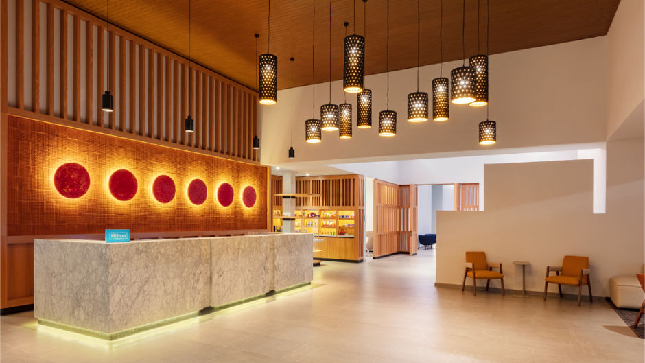 Hilton Garden Inn Guadalajara Airport Lobby