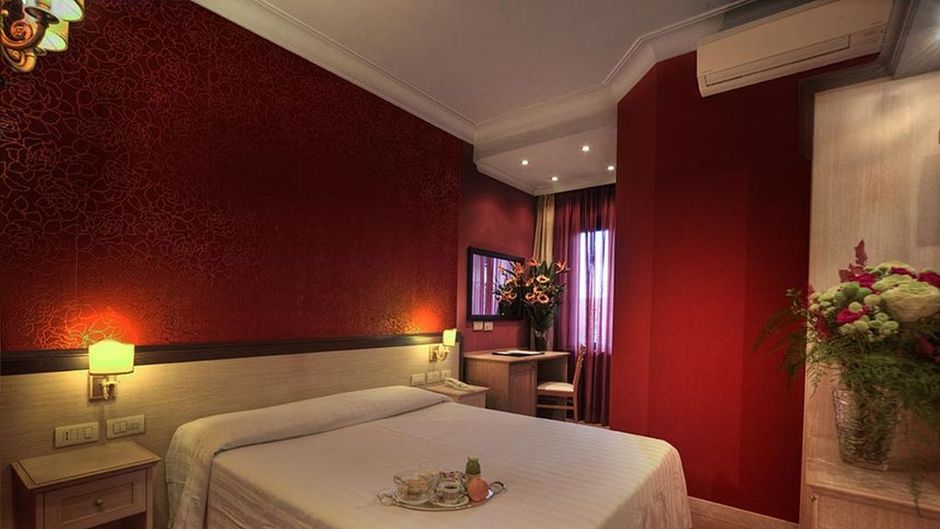 Galileo Hotel Room