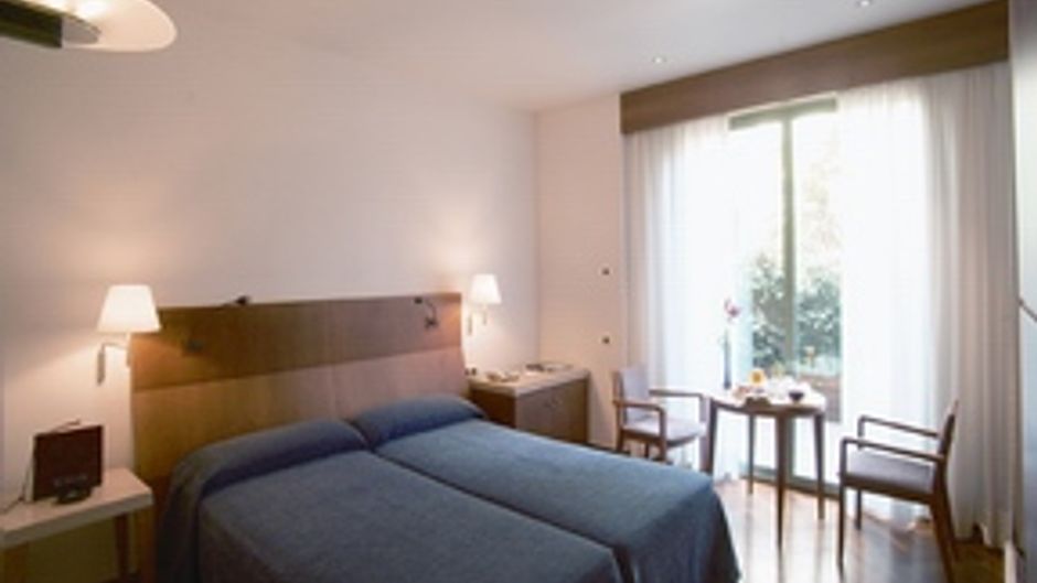 Serhs Rivoli Ramblas Hotel Room