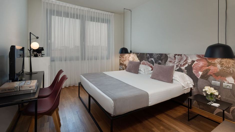 Hotel Leopardi Room