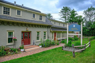 Brass Lantern Inn B&B