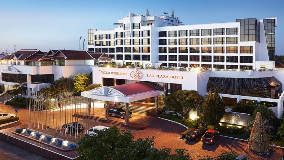 Lao Plaza Hotel Exterior