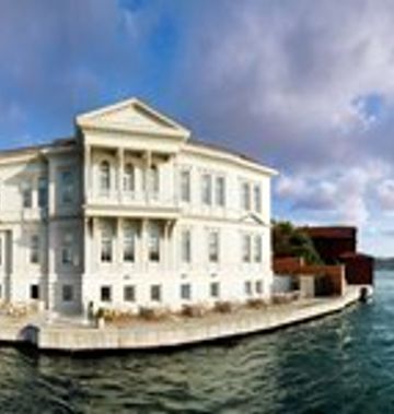 Ajia Hotel