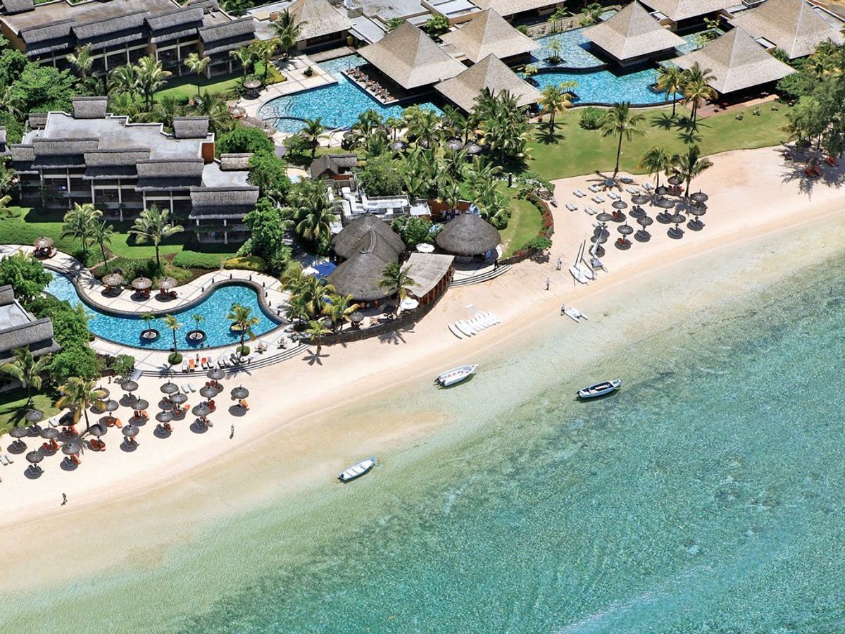 Book your unique wedding venue 🤵\u200d♂️👰#royalheritage #ledomainedebeauclimat  #south #mauritius🇲🇺 #beauclimat #laflora, image size:1200x900