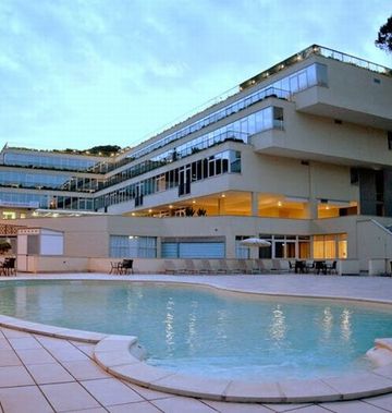 Cardinal Hotel Saint Peter