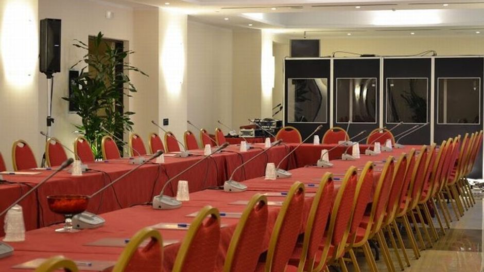 Cardinal Hotel Saint Peter Meeting