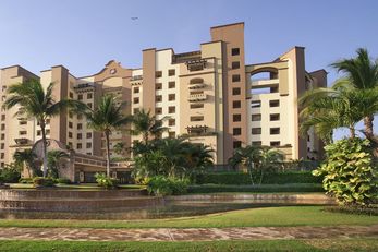 Villa La Estancia Beach Resort & Spa