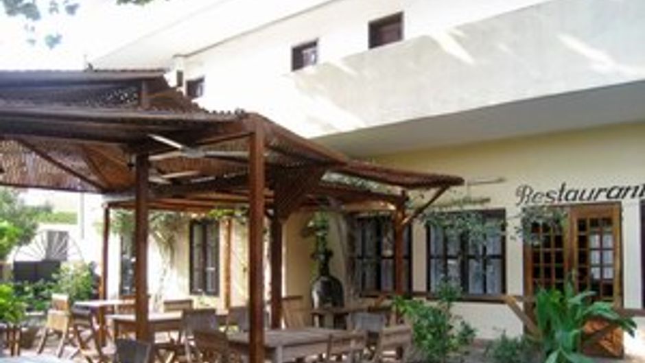 Belle-Vue Hotel Exterior