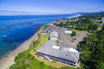 Clarion Inn Surfrider Resort Depoe Bay