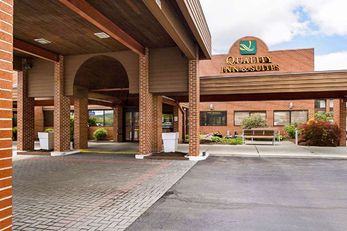 Quality Inn & Suites Altoona