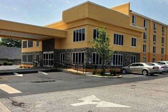 Quality Inn & Suites Greenvile