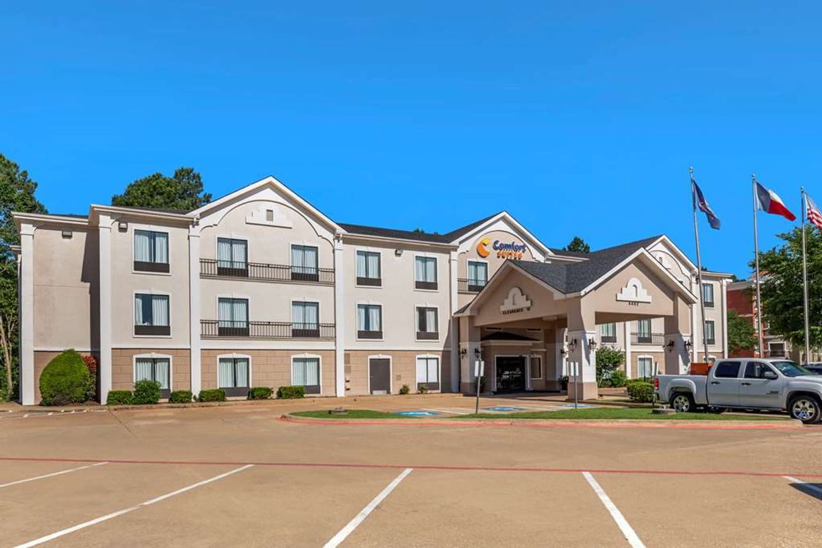 Comfort Suites Lufkin Tourist Class Lufkin, TX Hotels Business Travel