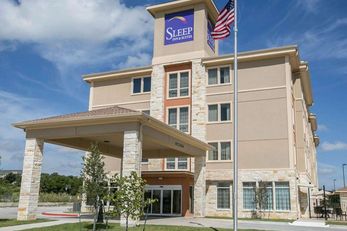 Sleep Inn & Suites