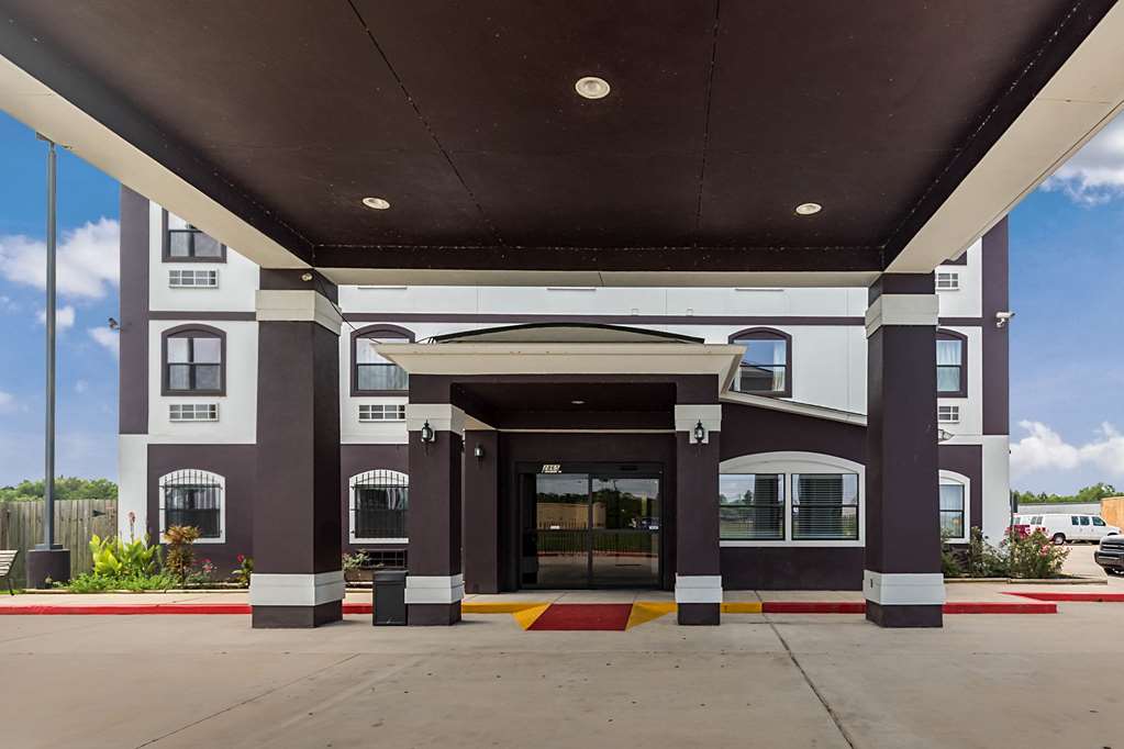 Suburban Studios Tourist Class Beaumont TX Hotels GDS