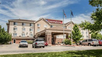 Comfort Suites Airport