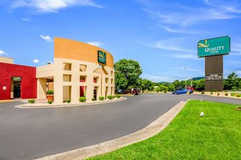 Quality Inn Roanoke Airport