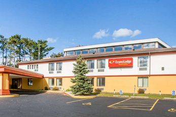 Econo Lodge Inn & Suites