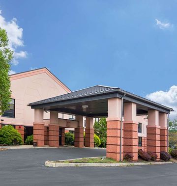 Quality Inn & Suites Kearneysville