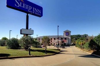 Sleep Inn & Suites