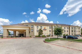 Comfort Suites