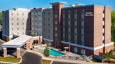 Hampton Inn & Suites Capitol-University