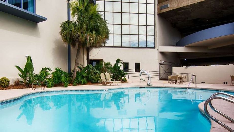 Copeland Tower Stes, an Ascend Hotel - Metairie, LA Meeting ...
