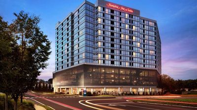 Hampton Inn & Suites Teaneck/Glenpointe