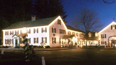 Publick House Historic Inn