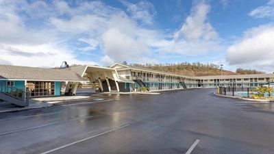 Days Inn by Wyndham Roseburg