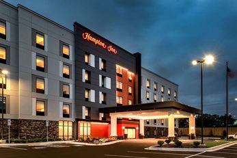 Hampton Inn Bayview Campus