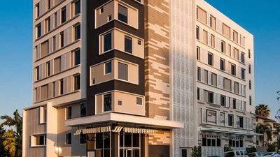 Woodroffe Hotel, Gold Coast