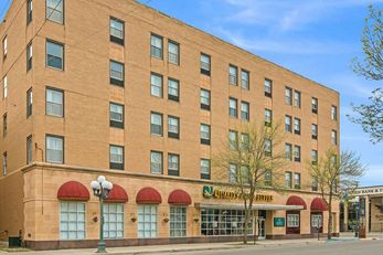 Quality Inn & Suites