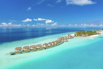SAii Lagoon Maldives, Curio by Hilton