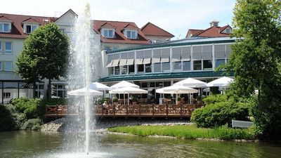 Court Hotel