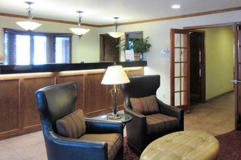 Quality Inn & Suites Detroit Lakes