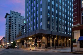 Embassy Suites Knoxville Downtown