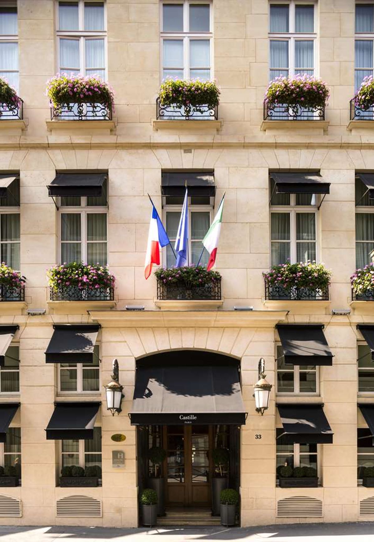 33 37 Rue Cambon Paris 75001 France Castille Paris Starhotels- First Class Paris, France Hotels- GDS  Reservation Codes: Travel Weekly
