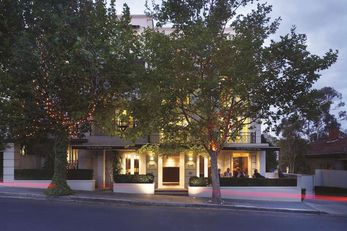 The Lyall Hotel