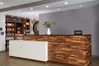 Hampton Inn-Stes Pittsburgh New Stanton