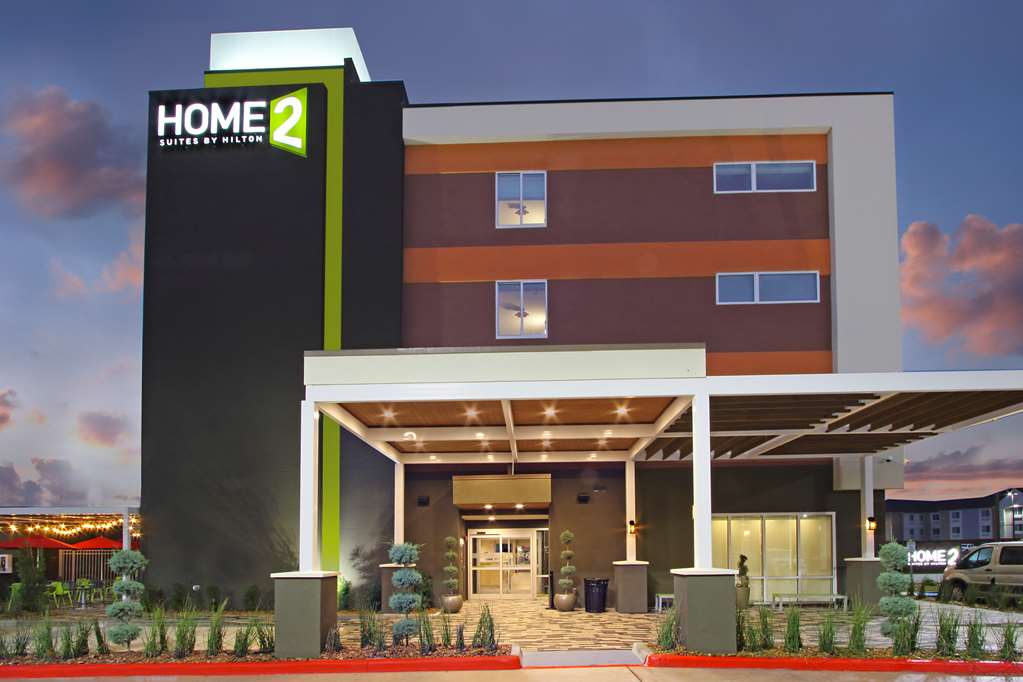 Home2 Suites by Hilton Beaumont First Class Beaumont TX Hotels