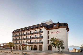 Ramada by Wyndham Van