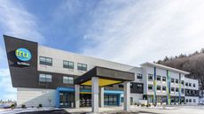 Tru by Hilton Vestal