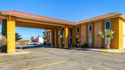 Rodeway Inn & Suites