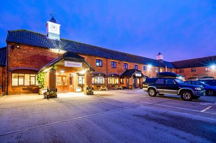 The Olde Barn, Sure Hotel Coll by BW