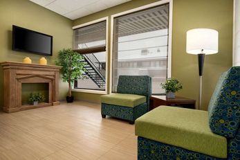 Super 8 by Wyndham Hearst