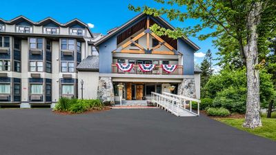 The Valley Inn & Red Fox Tavern
