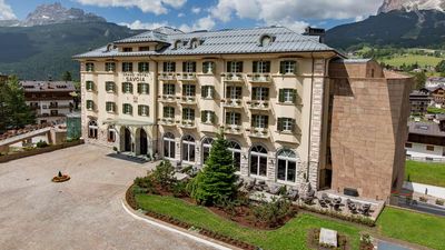 Grand Hotel Savoia-A Radisson Collection