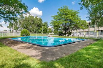 Travelodge by Wyndham Trois Rivieres