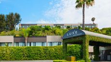 Luxe Sunset Boulevard Hotel